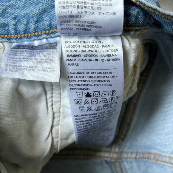 Levi’s Premium 501 Original Fit High Rise Short in Luxor Heat Light Wash Size 28 - Picture 7 of 9